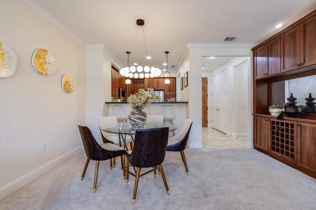 Dining area at 2881 Meridian Ave Unit 249