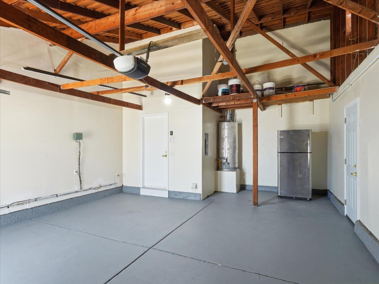 Garage workshop space at 4999 Massachusetts Dr