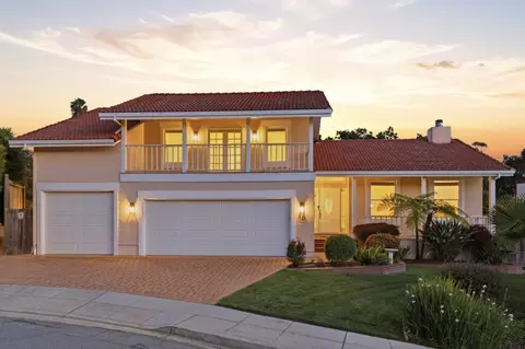Redwood City home with four or more bedrooms
