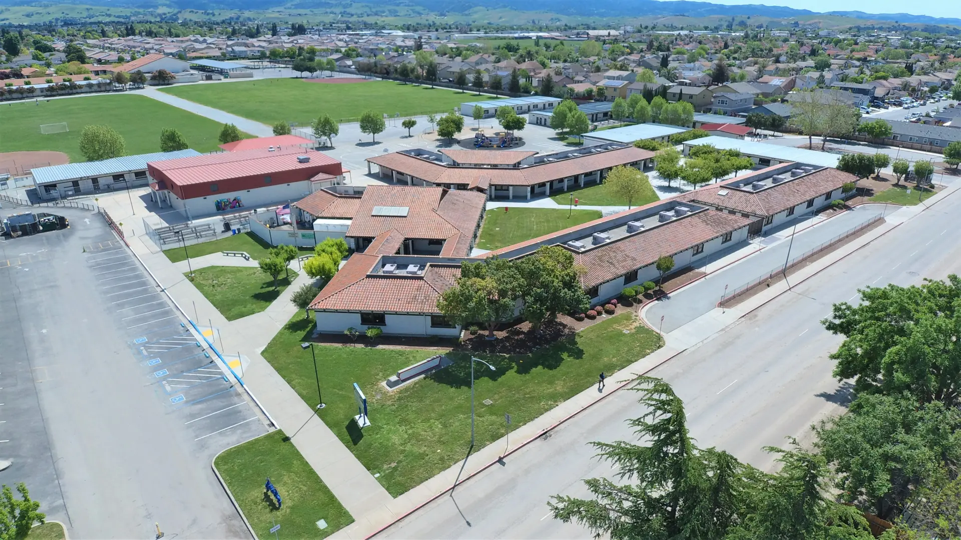 Elementary school campus building in California