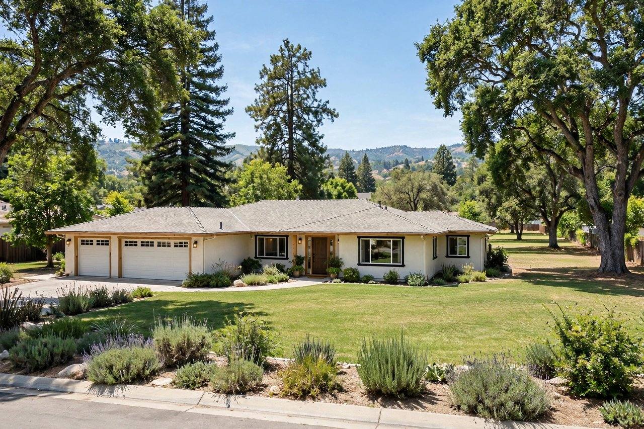 Ranch home on a large lot in South San Jose